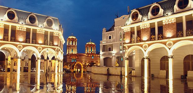 Walking tour in Old Batumi